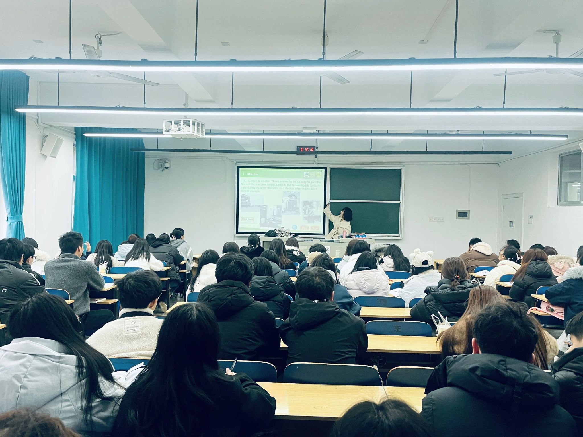 我院开展2026年春季开学第一课教学检查